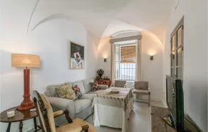 Beautiful home in Carmona - Image 3