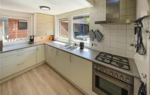Nice home in Lauwersoog with WiFi - Image 5