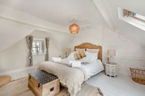 Characterful family friendly - Elephant Cottage - Image 4