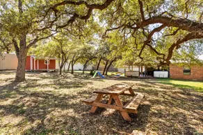 Farmhouse with Hot Tub available Mother's Day! - Image 3