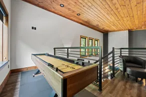 *Stunning, NEW 2BD near TOWN! Game Room + Hot Tub! - Image 3