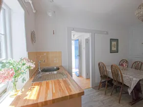 3 Bed in Borthwood oc-ic015 - Image 3