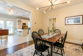 Walk to Stadium at Luxury Home Backyard & Parking - Image 5