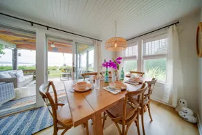 Lakefront Chautauqua Cottage Getaway - Image 2