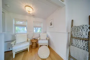 Lakefront Chautauqua Cottage Getaway - Image 5