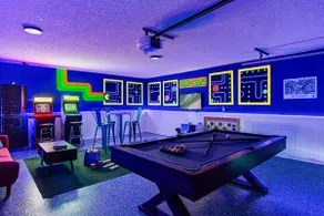 Saltwater Pool, Arcade & Hot Tub · Steps to Beach - Image 3