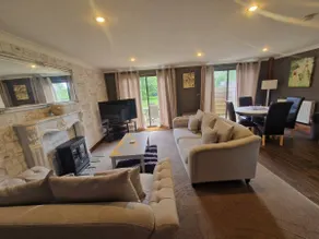 Harvest 8 Lodge - Yellowtop Country Park - Hot Tub - Yorkshire - Image 3