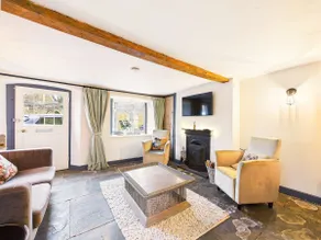 The Bolt Hole, Cotswold Cottage, Moreton-In-Marsh - Image 3