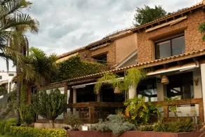 Villa with Ocean Views and Heated Pool - Image 5
