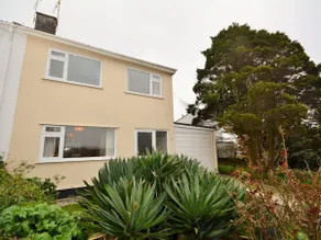 3 Bed in St Austell oc-perad - Image 4