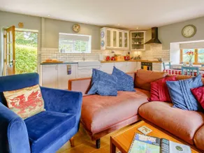 3 Bed in Abergavenny oc-48309 - Image 4