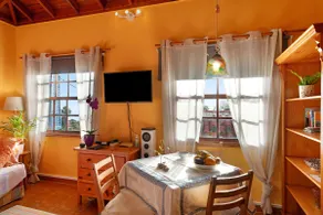 Casa vacanze \"Casa La Panacea\" con vista mare, terrazza privata e Wi-Fi - Image 4