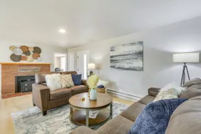 Chehalis Getaway w/ Golf Course View + Fire Pit! - Image 5