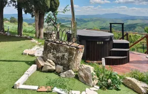 Pet Friendly Home In Campiglia D'Orcia - Image 2
