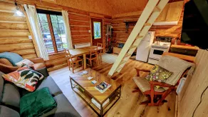 Prunier log cabin - Fully renovated! - Image 3