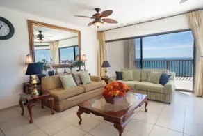 Luxurious Penthouse Sonoran Sun - Image 3