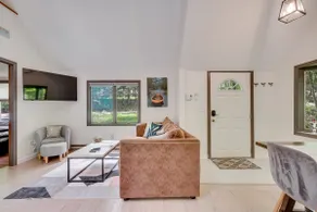 South Salem Vacation Rental w/ Furnished Deck! - Image 5