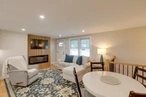 3 Mi to Minute Man NHP: 'Summer St Retreat' + Deck - Image 4