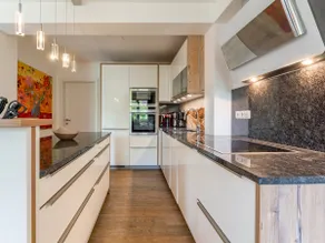 Luxurious apartment near AreitXpress - Image 4