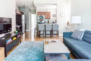 Beautiful 6BR 2 Kitchens Duplex By StayStLouis - Image 5
