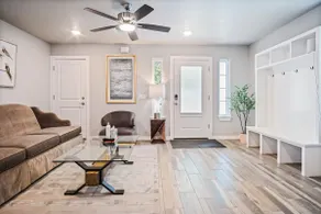 5BR Home | 3 mins Wiley Post, Sleeps 12 - Image 3