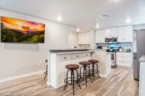 5BR Home | 3 mins Wiley Post, Sleeps 12 - Image 5