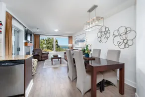 Serenity on the Bay - 2BDRM - Full Kitchen - Image 2