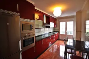 Bathroom 1 - with whirlpool - Image 5