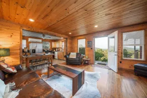 Misty Mountain Cabin Spectacular Scenic Escape by Caddo River - Image 3