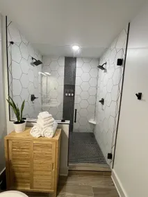 Couples Getaway-Dual-Head Shower for Two - Image 2