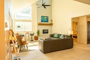 Modern Coast Escape | Hot Tub, Games & Near Beach - Image 4