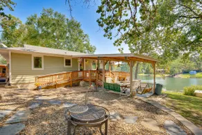Kilgore Lakefront Home w/ Private Dock & Pier! - Image 3