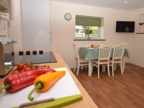 2 Bed in Bristol oc-75697 - Image 3