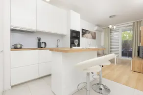 Komputerowa 8 Air-conditioned apartment | Parking - Image 4