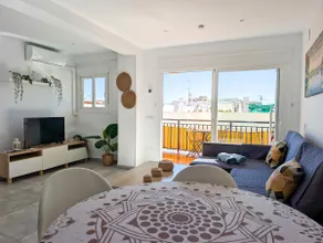 Modern 2BD Beach Apt in Los Boliches - Image 1