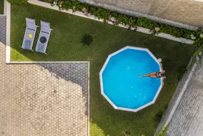 Sonne, Pool und Komfort – The White House - Image 2