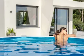 Sonne, Pool und Komfort – The White House - Image 3