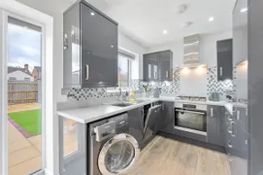 Modern 1 Bedroom House in Burton-on-Trent - Image 3
