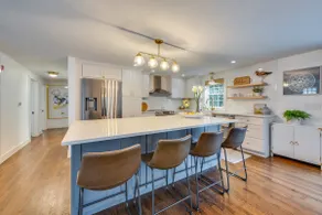 Rye Coastal Retreat w/ Deck & Outdoor Dining - Image 3