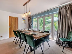 5 Bed in Wareham (oc-83036) - Image 2