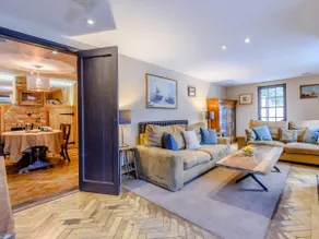 3 Bed in Faversham oc-78880 - Image 3