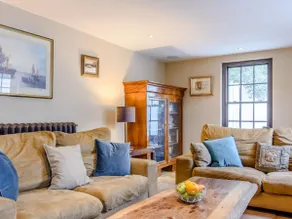 3 Bed in Faversham oc-78880 - Image 4