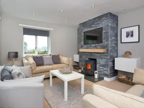 4 Bed in Keswick oc-sz219 - Image 3