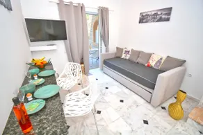 Apartamento 'Doliva Studio' com piscina privada, vista montanha, Wi-Fi e ar condicionado - Image 3