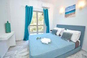 Apartamento 'Doliva Studio' com piscina privada, vista montanha, Wi-Fi e ar condicionado - Image 2
