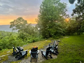 Mossy Falls | Bluff Views, Hot Tub, Waterfall - Image 2