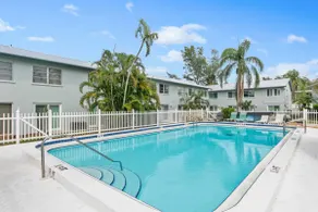 Paradise Palms - Chic Prime Spot w Pool - Image 5
