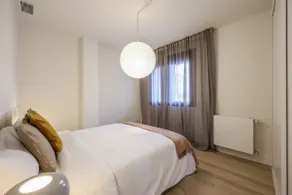 Modern apartment near the Royal Palace 04 - Image 2