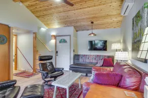 Lakefront Snohomish Cottage w/ Private Dock! - Image 5