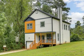 Modern Decatur Home ~ 7 Mi to Atlanta! - Image 3